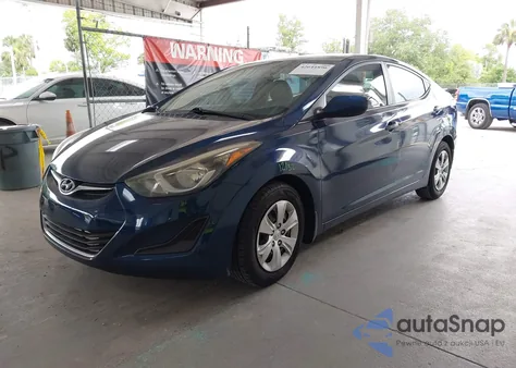 2016 Hyundai Elantra Se z USA, uszkodzony, nr VIN 5NPDH4AE8GH769659